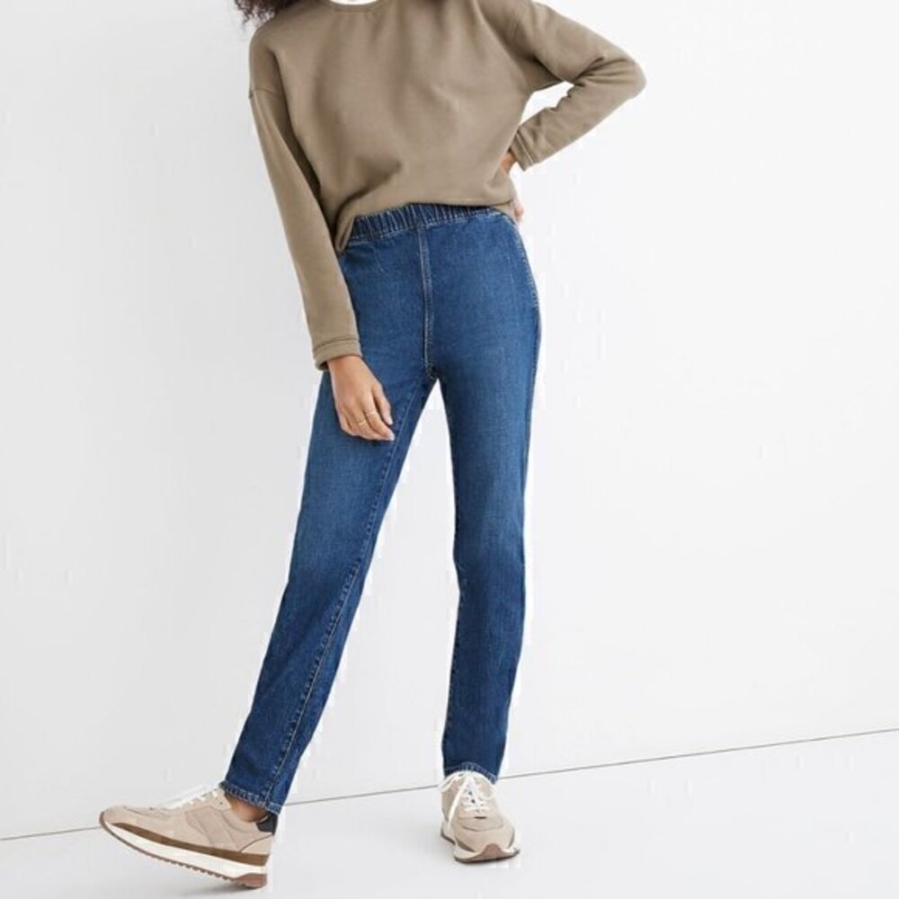 Madewell High Waisted Pull-On Straight Jeans in Saull Wash Size 26 NWT